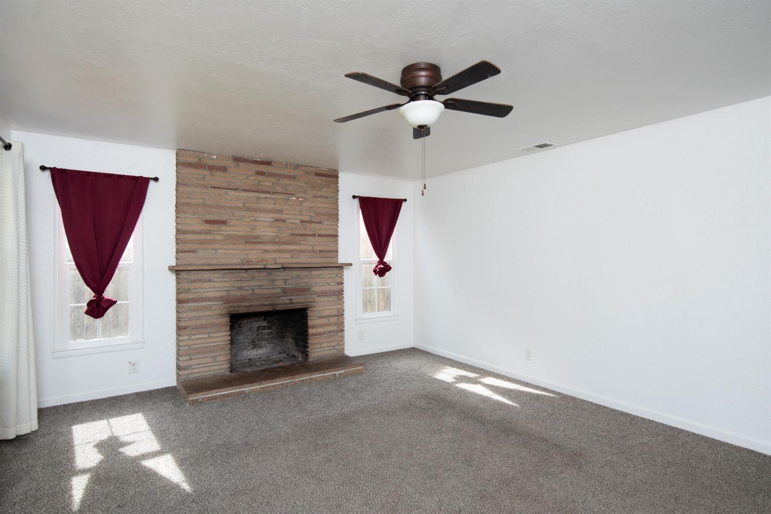 Detail Gallery Image 5 of 24 For 913 Norwegian Ave, Modesto,  CA 95350 - 3 Beds | 1 Baths