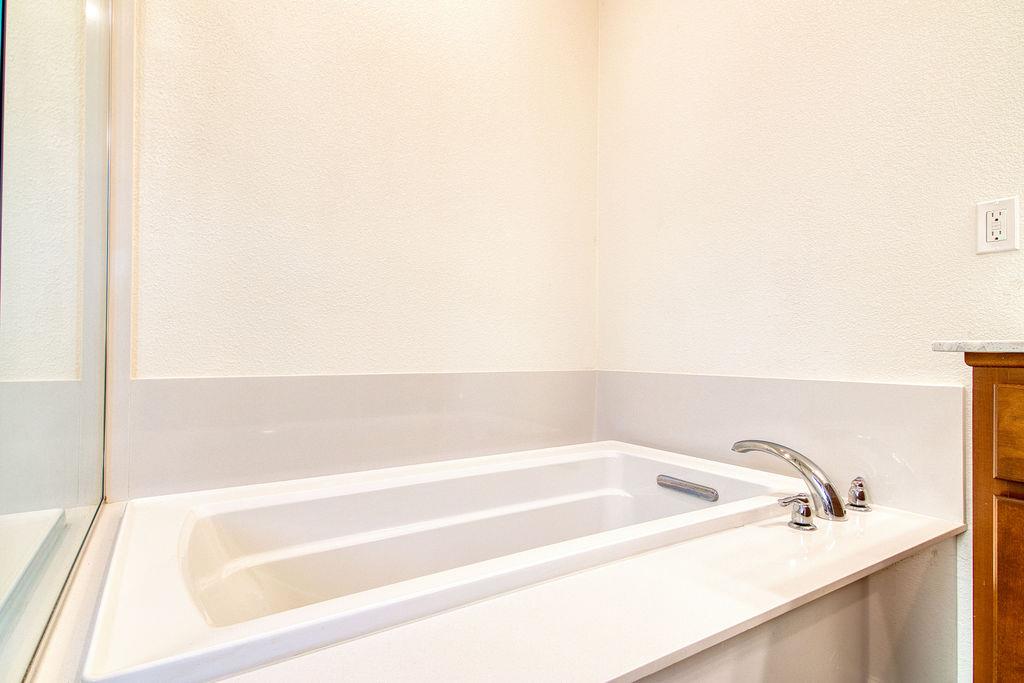 Detail Gallery Image 27 of 32 For 705 Somerset Way, Patterson,  CA 95363 - 3 Beds | 2 Baths