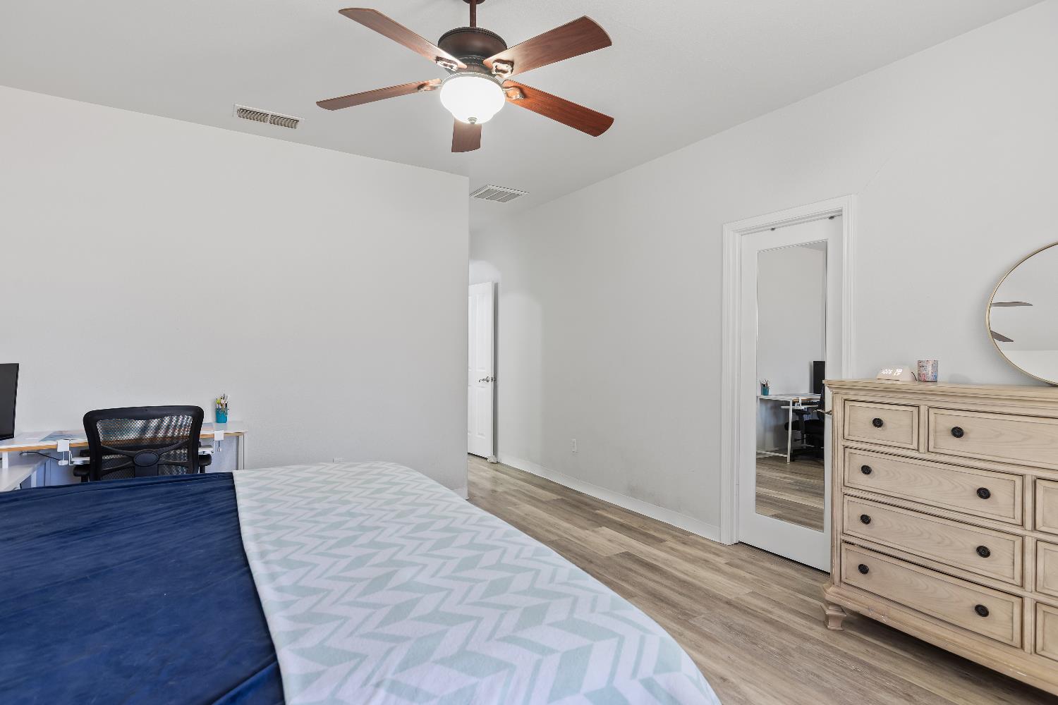 Detail Gallery Image 21 of 36 For 1795 Sea Side Ct, Plumas Lake,  CA 95961 - 4 Beds | 2 Baths