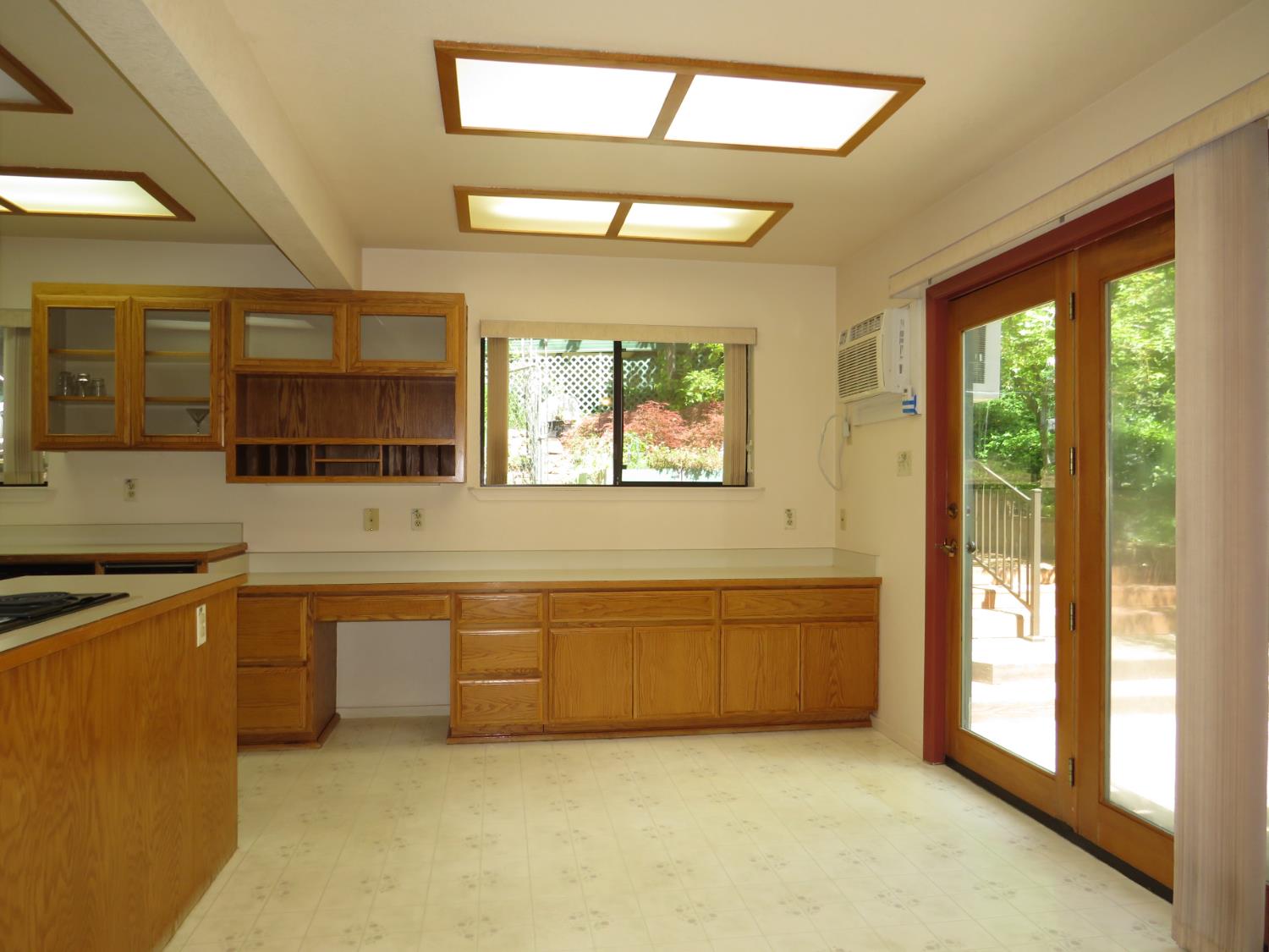 Detail Gallery Image 7 of 52 For 465 Alpine Dr, Colfax,  CA 95713 - 3 Beds | 1/1 Baths