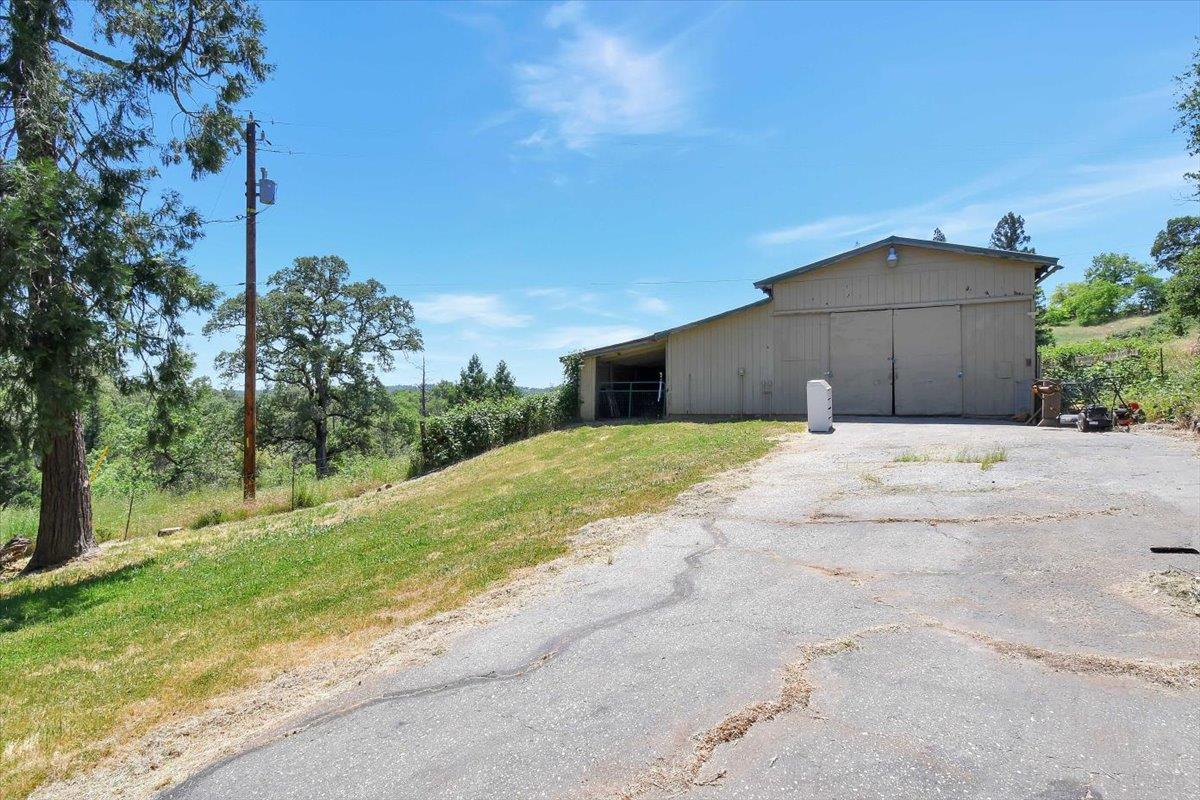 Detail Gallery Image 53 of 92 For 17657 Crest Rd, Grass Valley,  CA 95949 - 3 Beds | 2 Baths