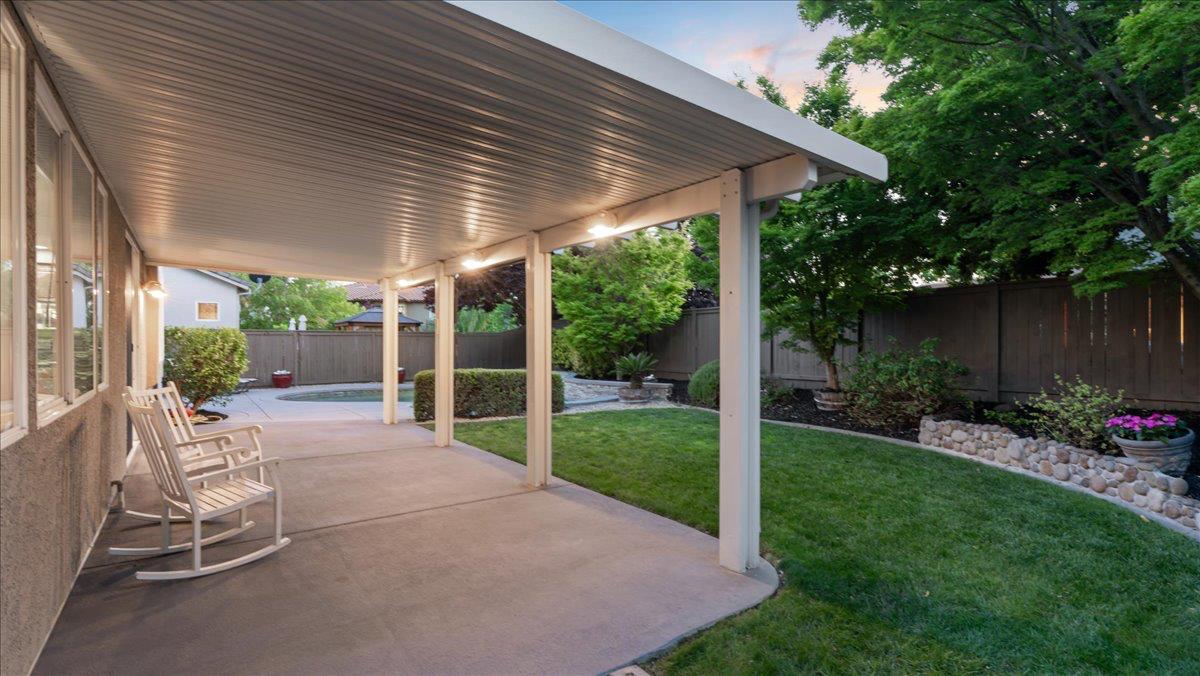 Detail Gallery Image 51 of 57 For 6433 Camellia Point Way, Roseville,  CA 95678 - 4 Beds | 3 Baths