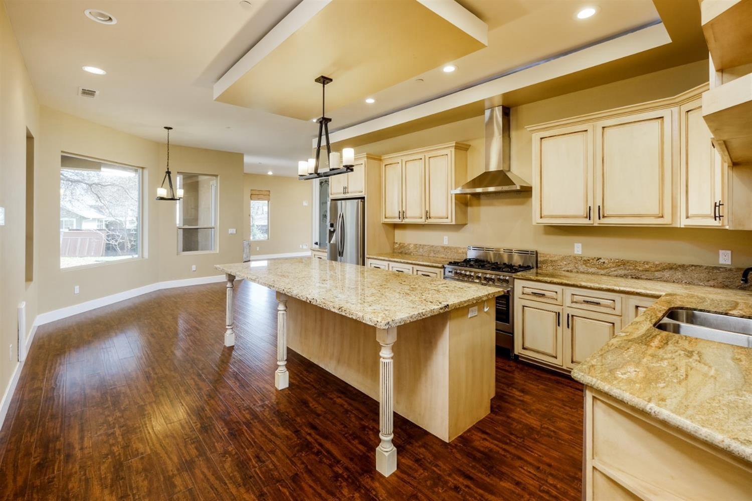 Detail Gallery Image 13 of 60 For 8856 Venikov Pl, Orangevale,  CA 95662 - 4 Beds | 3 Baths