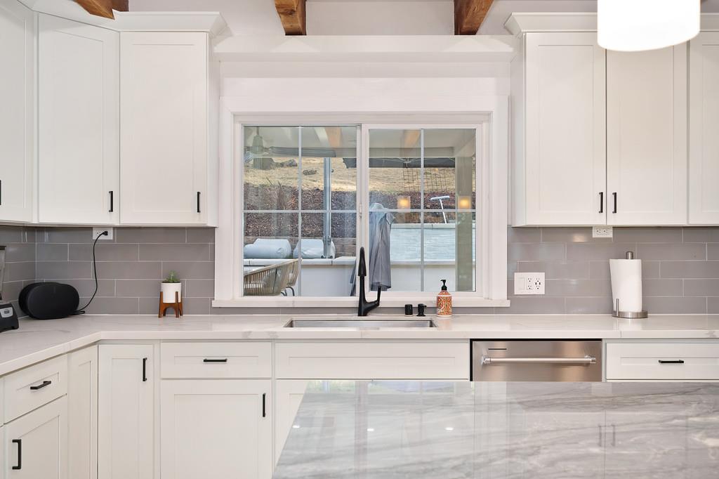 Detail Gallery Image 30 of 99 For 592 Torero Way, El Dorado Hills,  CA 95762 - 5 Beds | 4 Baths