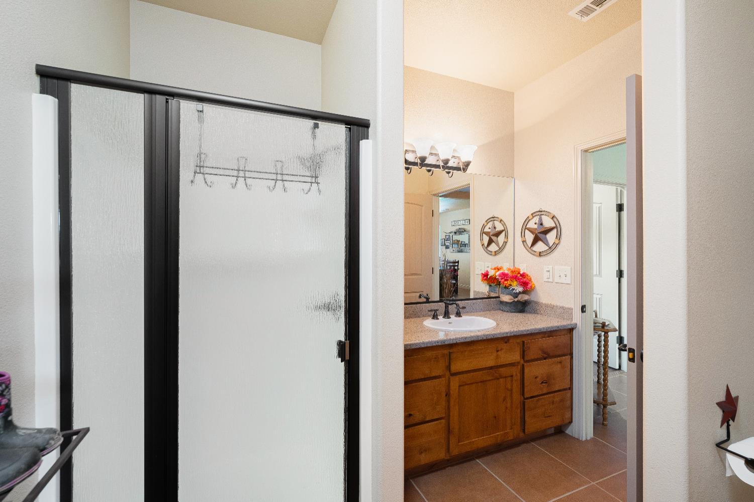 Detail Gallery Image 24 of 89 For 15605 Johnson Rd, Red Bluff,  CA 96080 - 4 Beds | 4 Baths