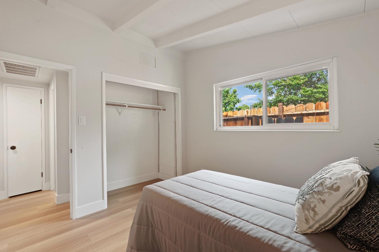 Detail Gallery Image 16 of 25 For 252 W 20th St, Tracy,  CA 95376 - 3 Beds | 2 Baths