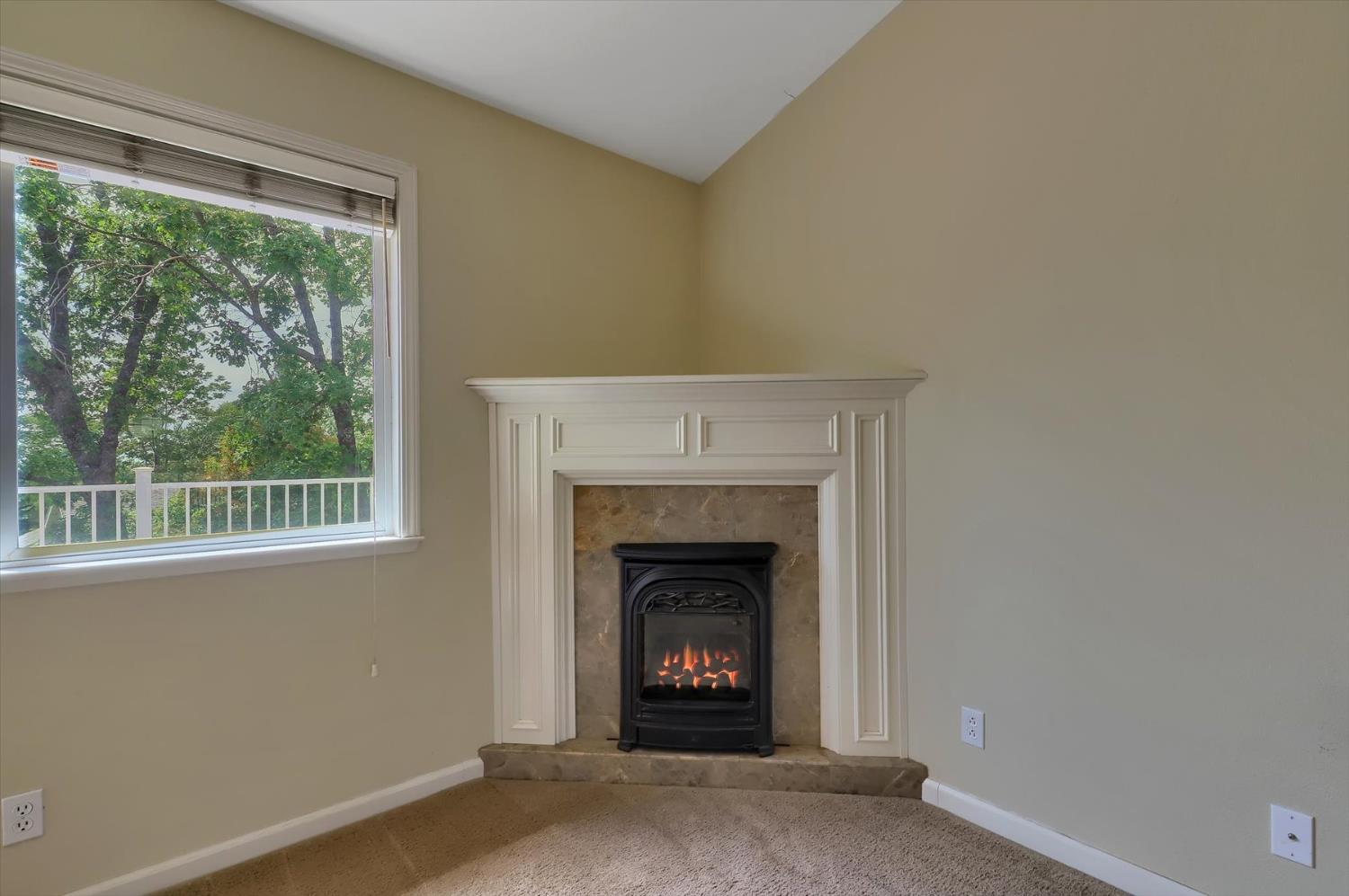 Detail Gallery Image 15 of 64 For 113 Holbrooke Way, Grass Valley,  CA 95945 - 2 Beds | 2 Baths