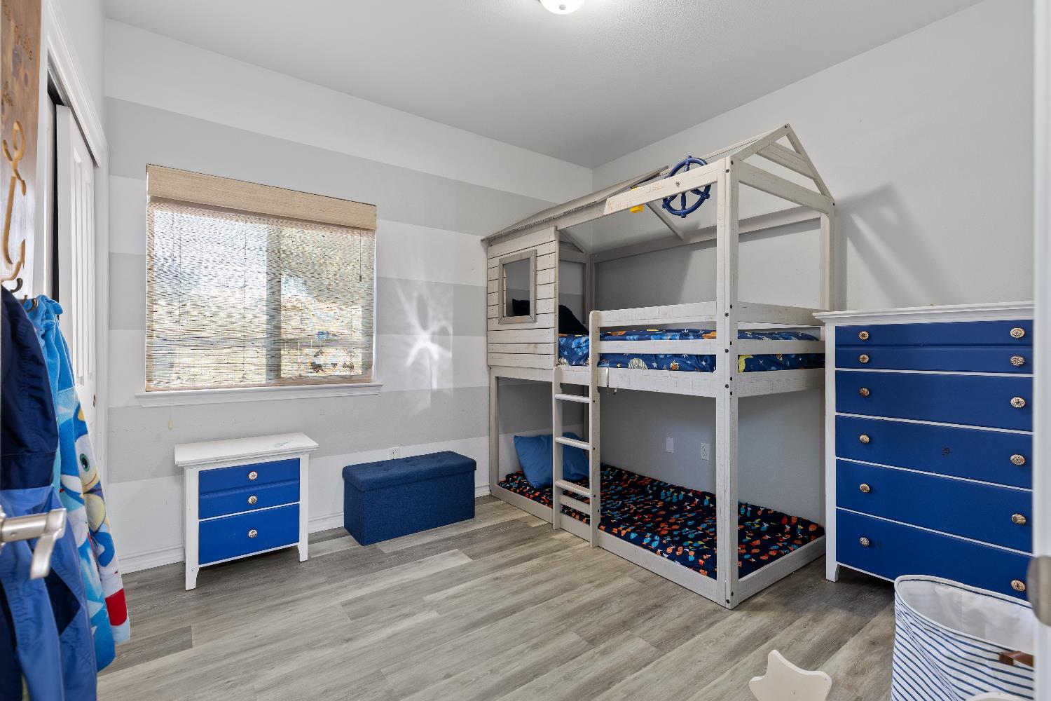 Detail Gallery Image 27 of 36 For 1795 Sea Side Ct, Plumas Lake,  CA 95961 - 4 Beds | 2 Baths