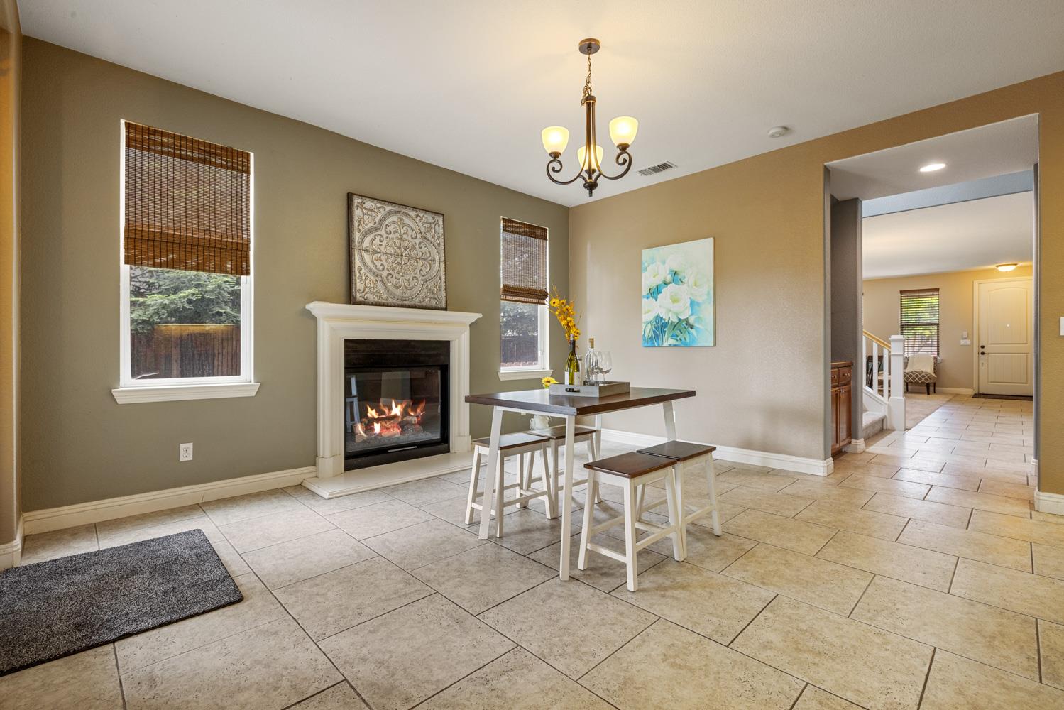 Detail Gallery Image 15 of 76 For 1734 Bandoni Ln, Manteca,  CA 95337 - 4 Beds | 3/1 Baths