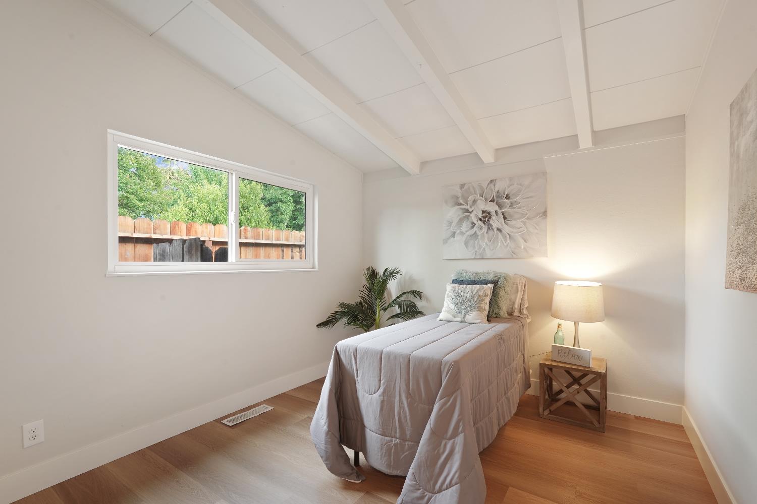 Detail Gallery Image 15 of 25 For 252 W 20th St, Tracy,  CA 95376 - 3 Beds | 2 Baths