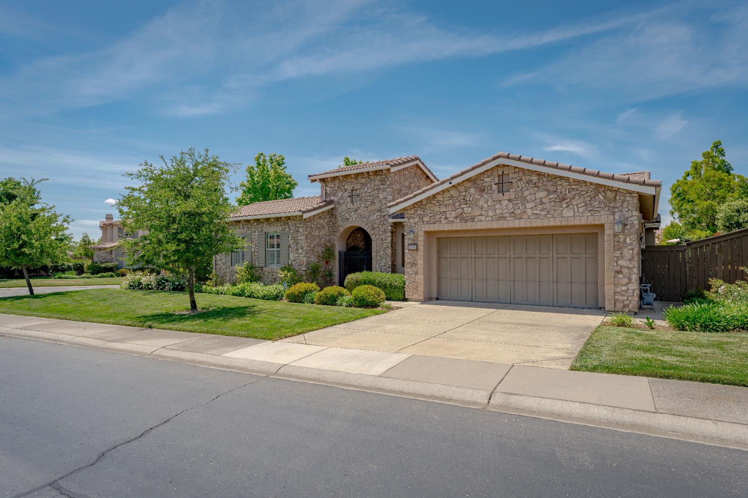 Orsay Way, El Dorado Hills, California image 49