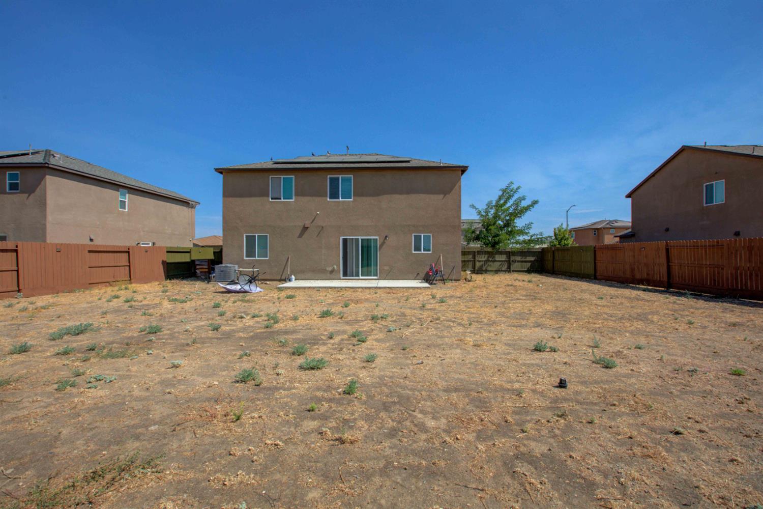 Detail Gallery Image 27 of 38 For 2045 Conadria Ave, Chowchilla,  CA 93610 - 4 Beds | 3 Baths