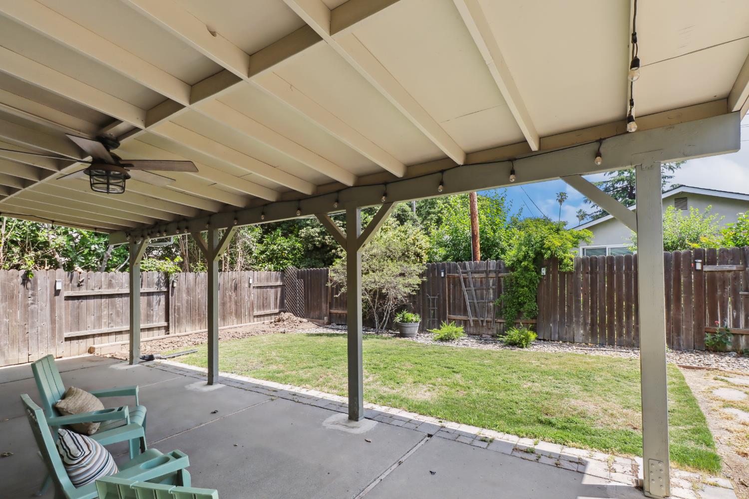 Detail Gallery Image 41 of 49 For 1614 Clemson Dr, Davis,  CA 95618 - 2 Beds | 2 Baths