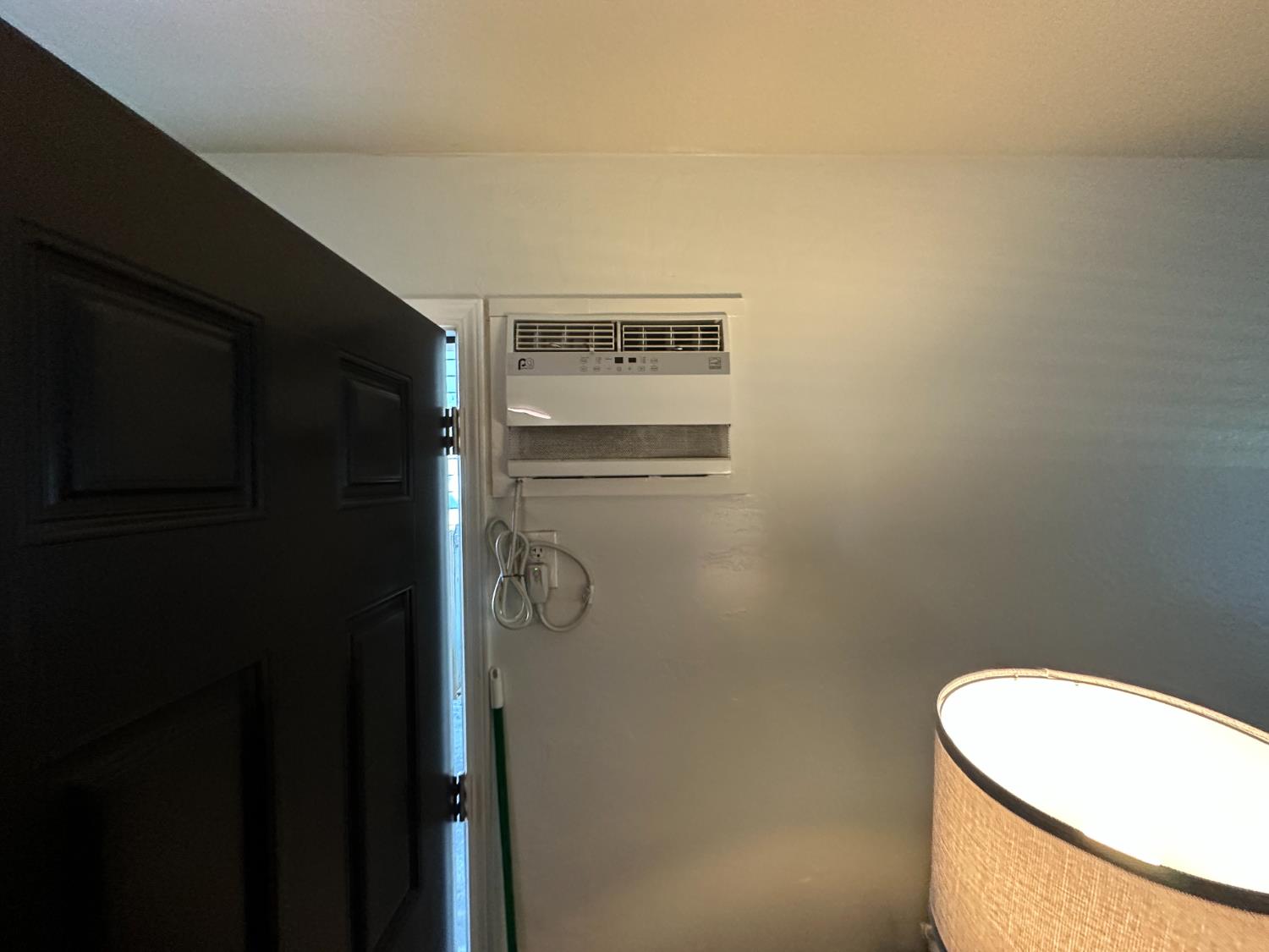 Detail Gallery Image 51 of 70 For 2124 H St, Sacramento,  CA 95816 - – Beds | – Baths