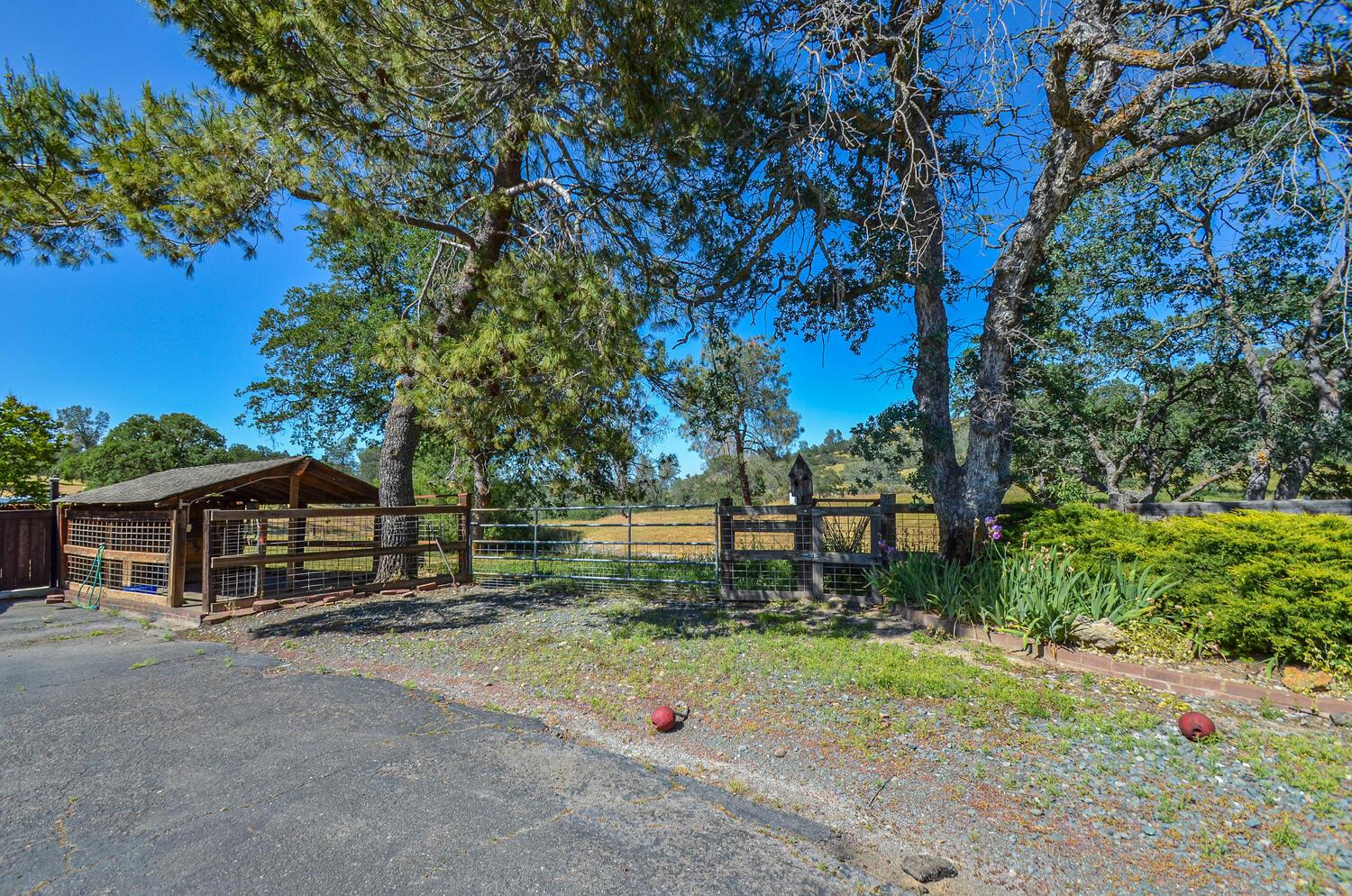 Detail Gallery Image 40 of 97 For 5571 Reservation Road, Ione,  CA 95640 - 3 Beds | 3 Baths