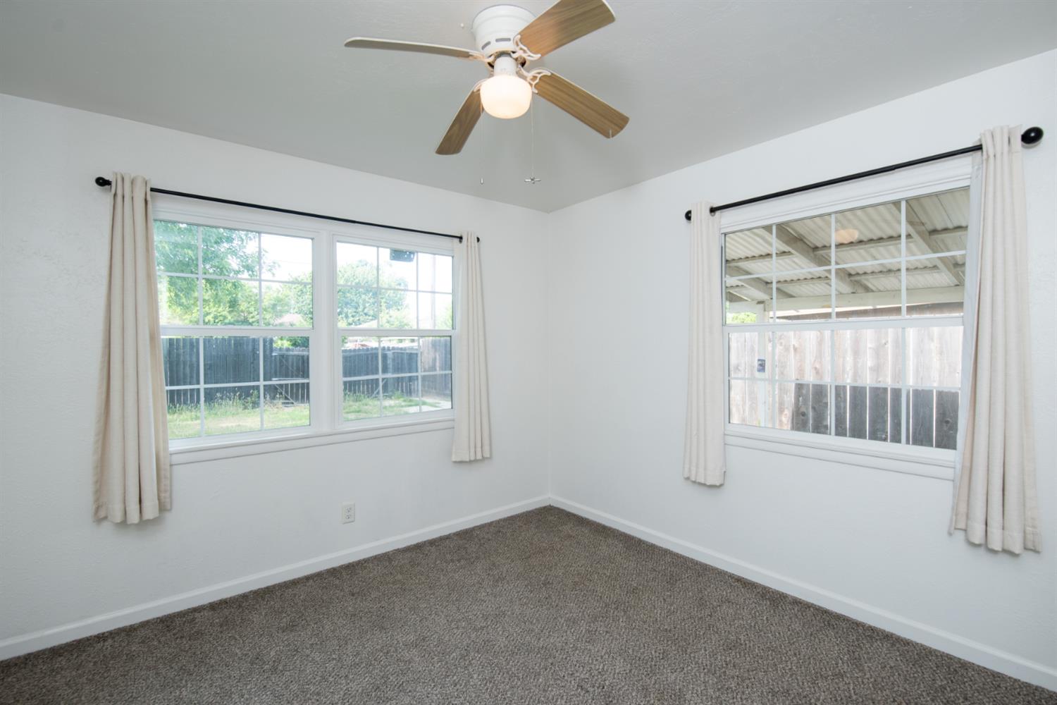 Detail Gallery Image 14 of 24 For 913 Norwegian Ave, Modesto,  CA 95350 - 3 Beds | 1 Baths