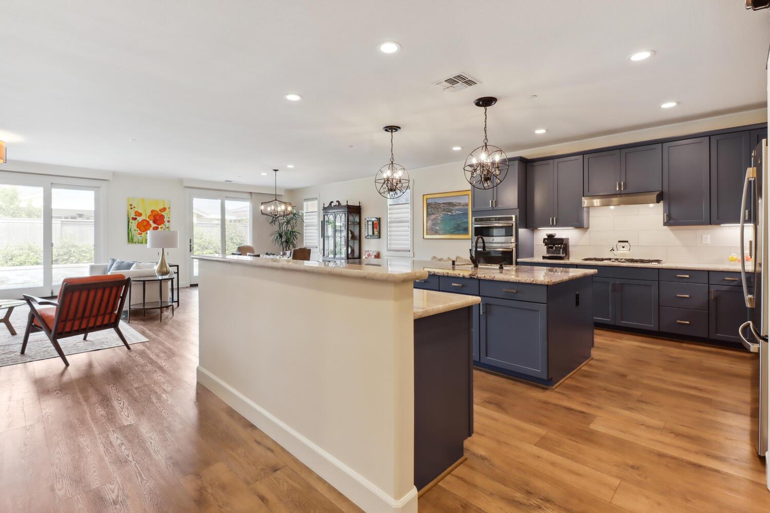 Detail Gallery Image 11 of 53 For 2024 Miekle Ave, Woodland,  CA 95776 - 3 Beds | 2/1 Baths