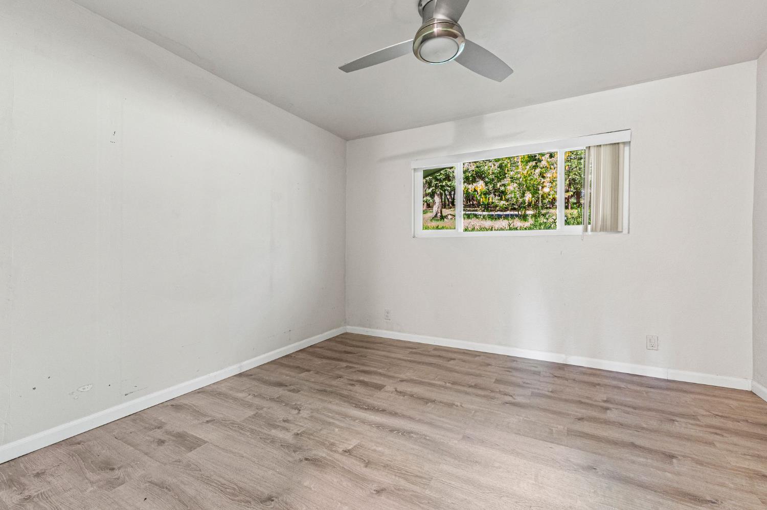 Detail Gallery Image 19 of 44 For 2809 Gardella Ln, Camino,  CA 95709 - 4 Beds | 3/3 Baths