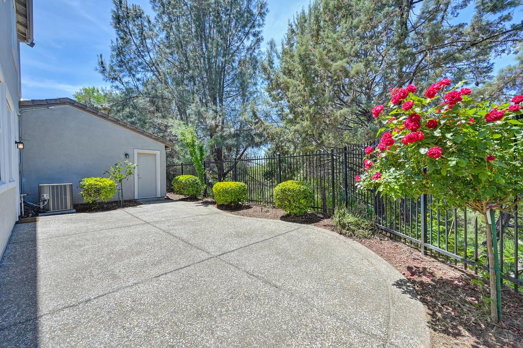 Humbert Street, Folsom, California image 39