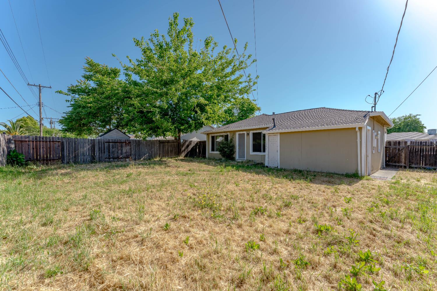 Detail Gallery Image 22 of 23 For 5741 San Vincente Way, North Highlands,  CA 95660 - 3 Beds | 1 Baths