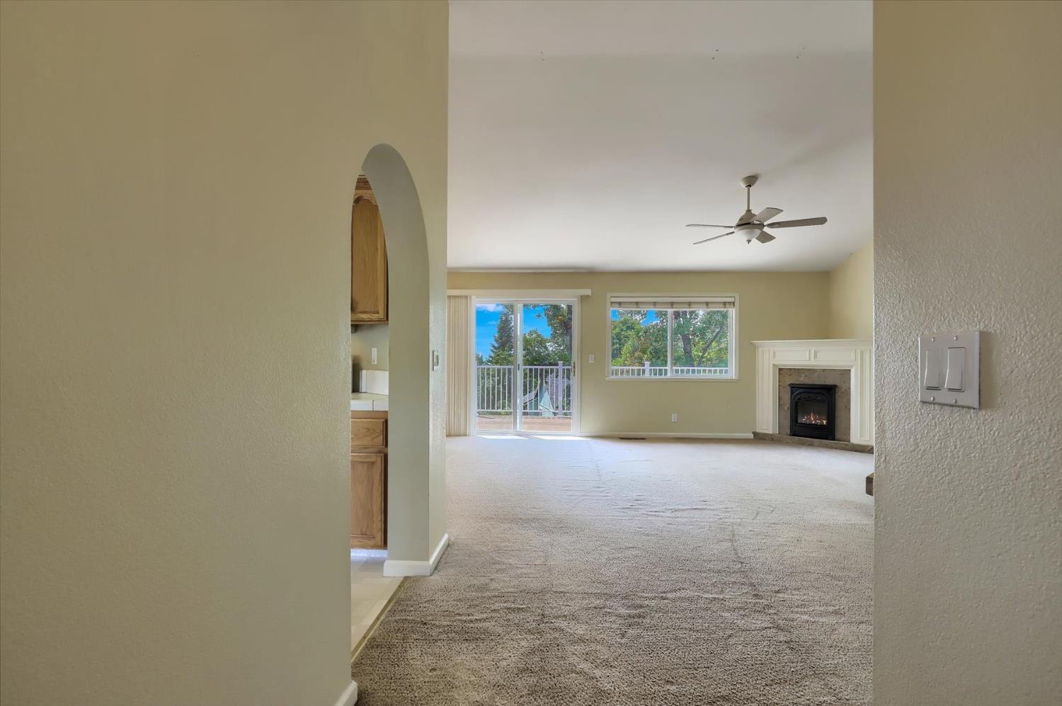 Detail Gallery Image 3 of 64 For 113 Holbrooke Way, Grass Valley,  CA 95945 - 2 Beds | 2 Baths