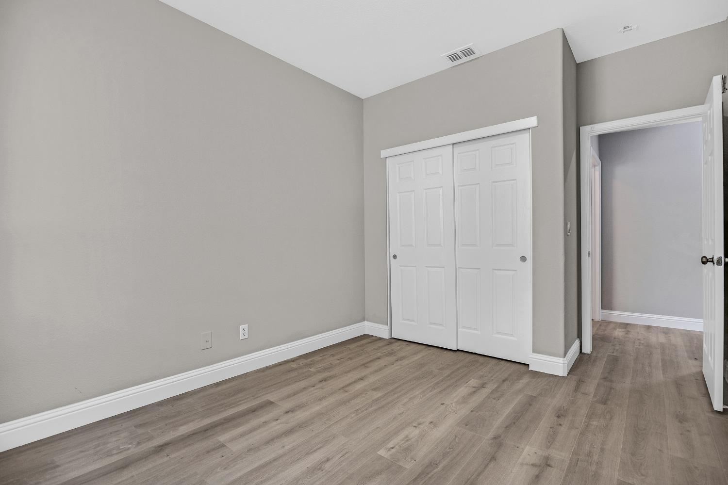 Detail Gallery Image 17 of 40 For 2963 Rugby Ct, Tracy,  CA 95377 - 5 Beds | 3 Baths