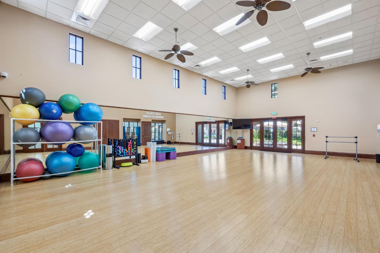 Detail Gallery Image 65 of 66 For 2339 Ryedale Ln, Sacramento,  CA 95835 - 2 Beds | 2 Baths