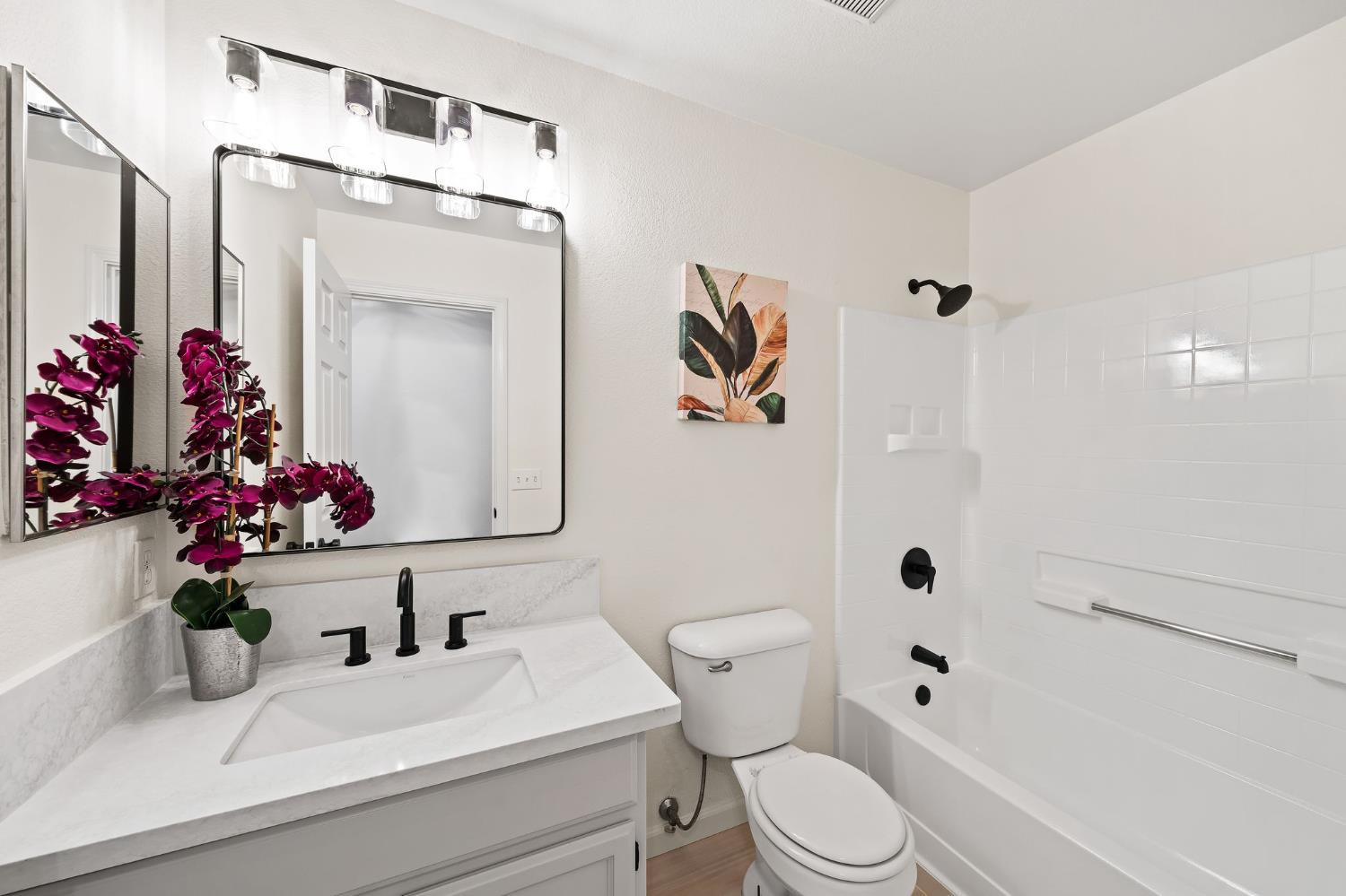 Detail Gallery Image 29 of 42 For 2167 Turtledove Ct, Lodi,  CA 95240 - 4 Beds | 2 Baths