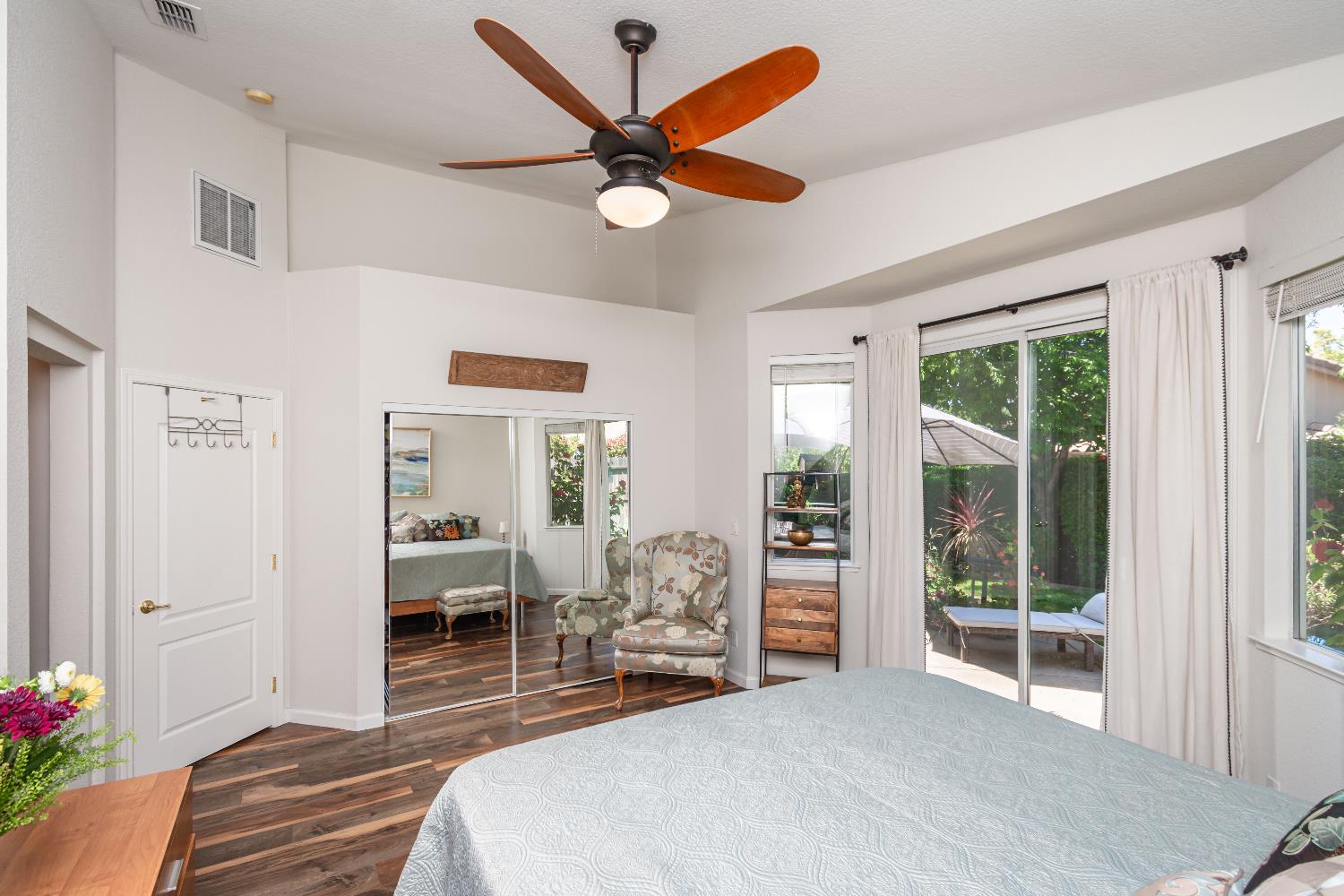 Detail Gallery Image 26 of 48 For 320 Leckenby Way, Folsom,  CA 95630 - 3 Beds | 2 Baths