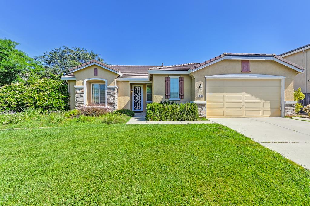 Detail Gallery Image 5 of 42 For 1437 Freeman Ct, Plumas Lake,  CA 95961 - 3 Beds | 2 Baths