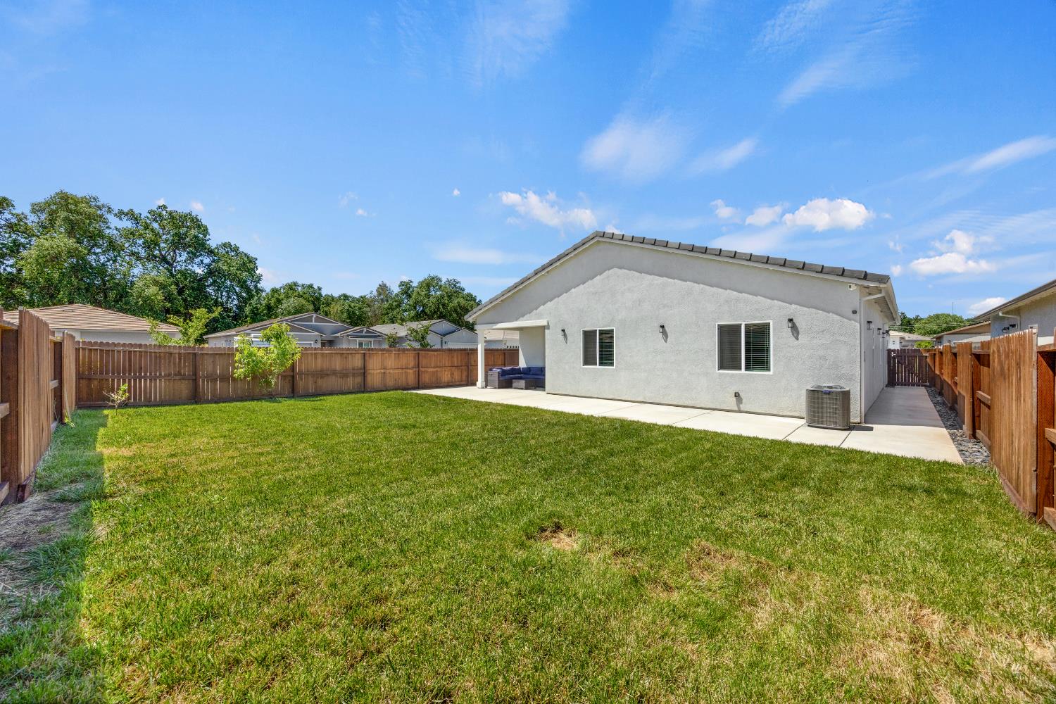 Tamarack Court, Olivehurst, California image 41