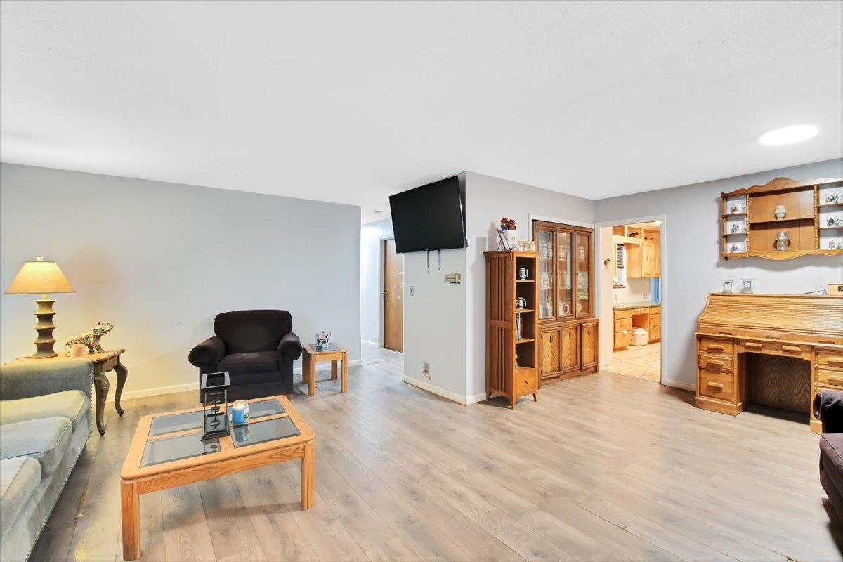 Detail Gallery Image 37 of 92 For 17657 Crest Rd, Grass Valley,  CA 95949 - 3 Beds | 2 Baths