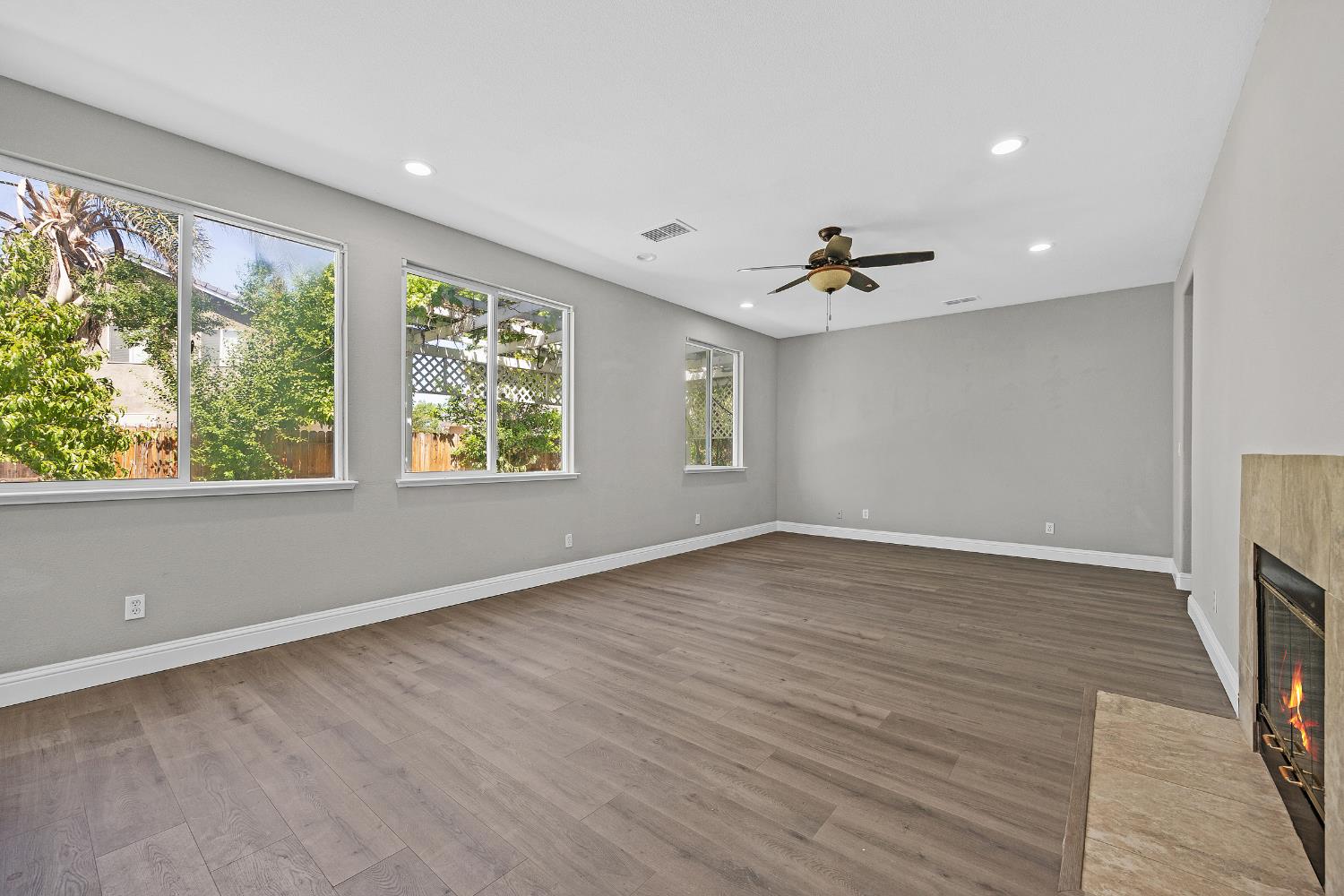 Detail Gallery Image 13 of 40 For 2963 Rugby Ct, Tracy,  CA 95377 - 5 Beds | 3 Baths