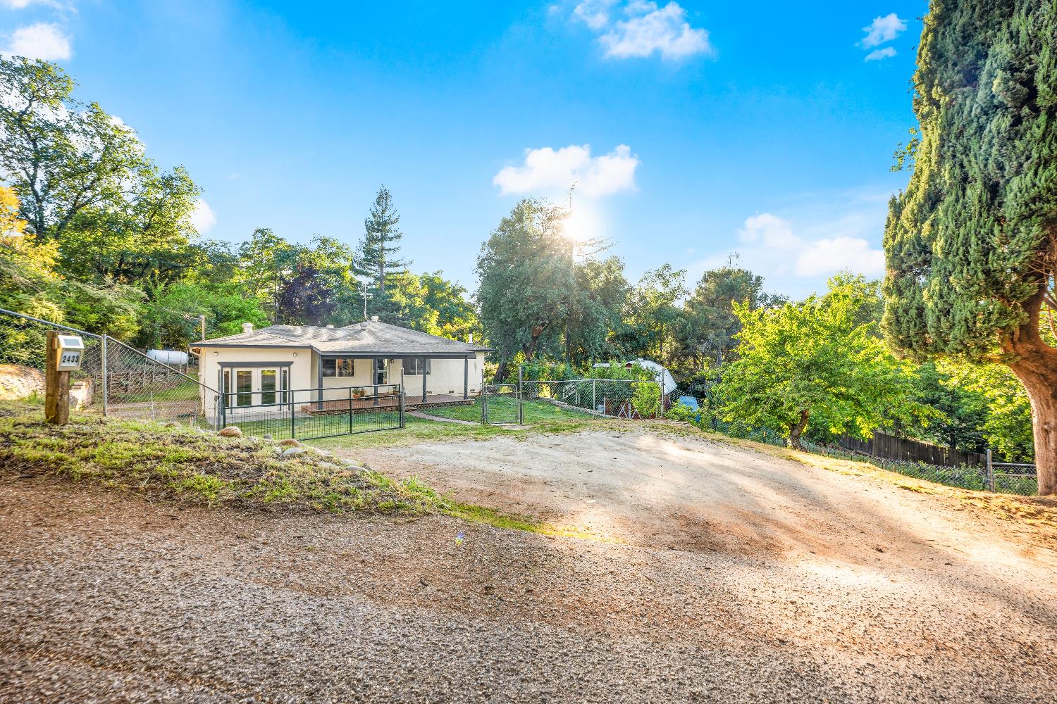 Topside Drive, Auburn, California image 9