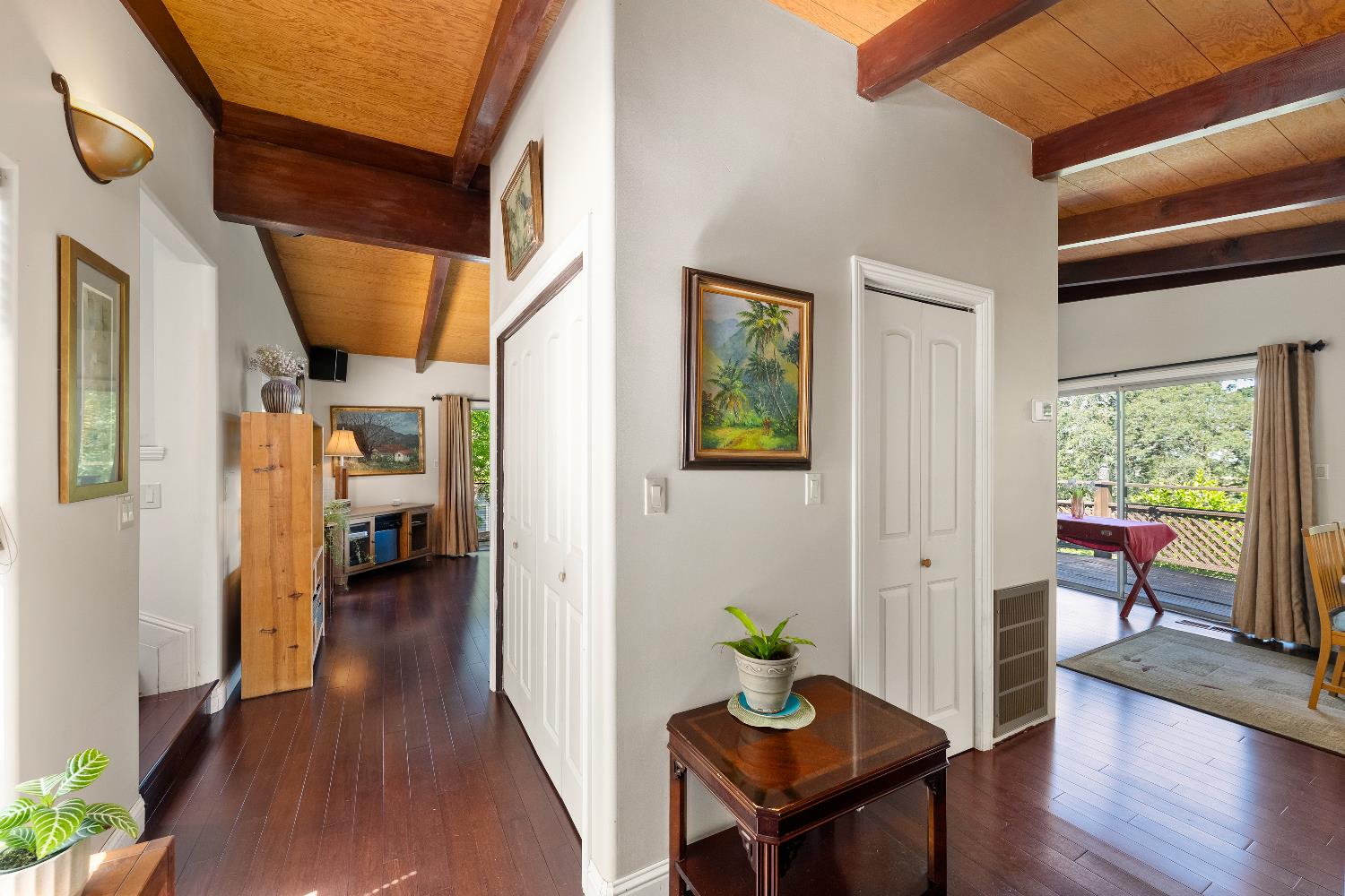 Detail Gallery Image 13 of 80 For 10100 Quail Hill Dr, Newcastle,  CA 95658 - 3 Beds | 2/1 Baths