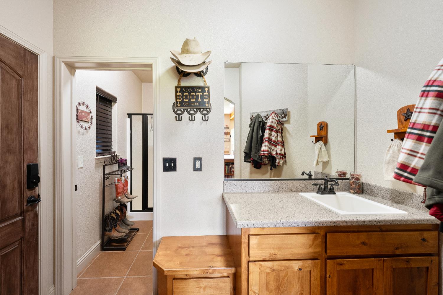 Detail Gallery Image 28 of 89 For 15605 Johnson Rd, Red Bluff,  CA 96080 - 4 Beds | 4 Baths