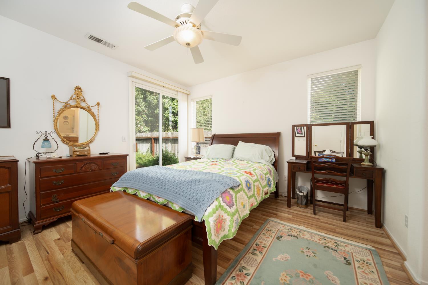 Detail Gallery Image 10 of 18 For 301 Nutcrest Ct, Oakdale,  CA 95361 - 3 Beds | 2 Baths