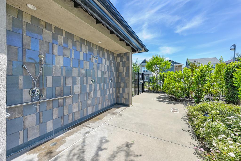 Detail Gallery Image 53 of 62 For 3074 Goldenvue Walk, Sacramento,  CA 95833 - 3 Beds | 2/1 Baths