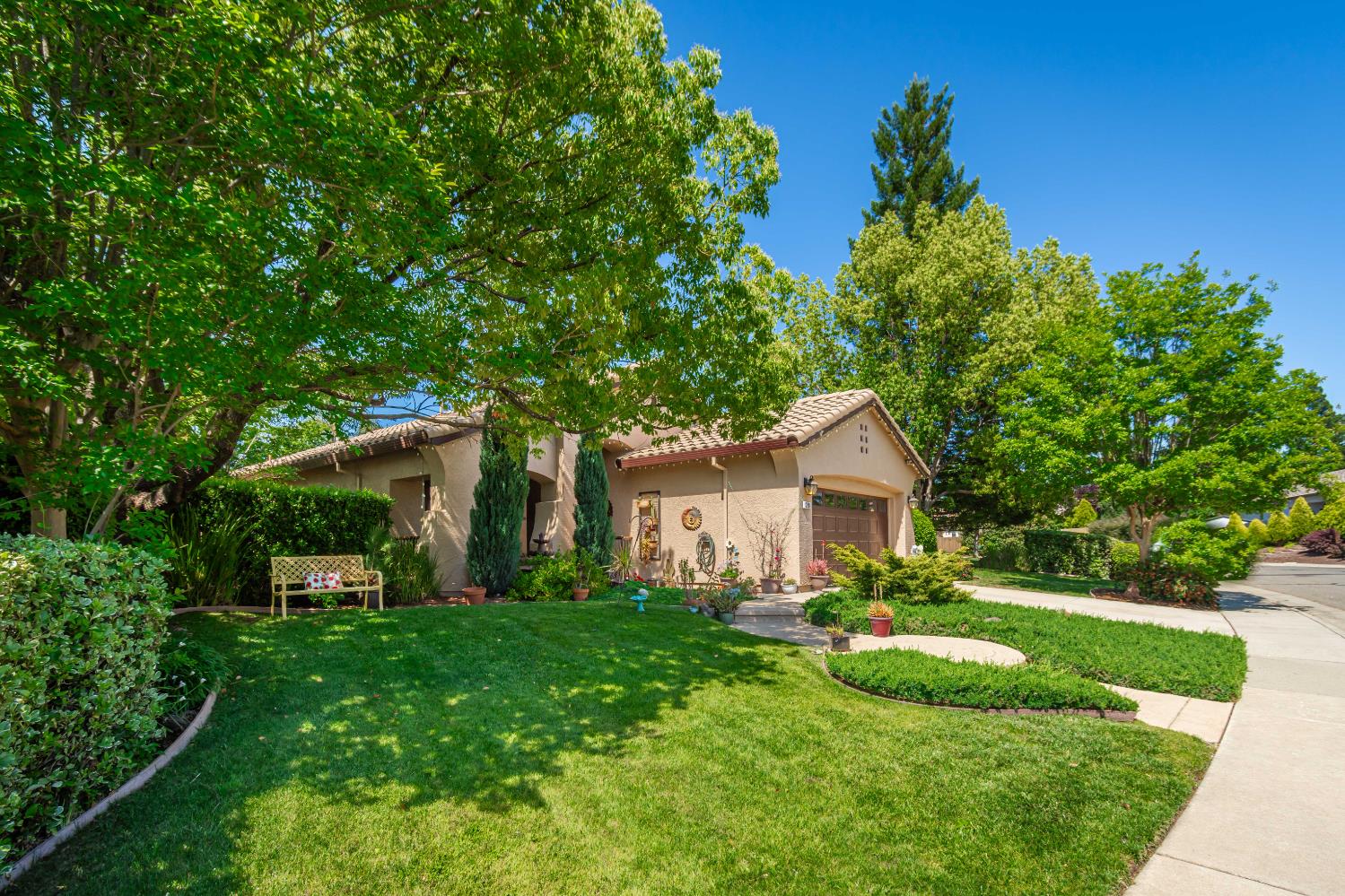 Detail Gallery Image 45 of 48 For 320 Leckenby Way, Folsom,  CA 95630 - 3 Beds | 2 Baths