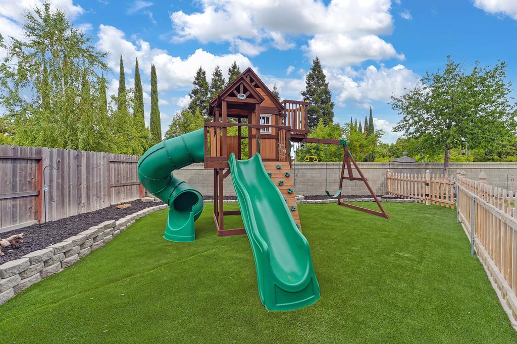 Detail Gallery Image 49 of 62 For 3153 Sumatra St, West Sacramento,  CA 95691 - 4 Beds | 3 Baths