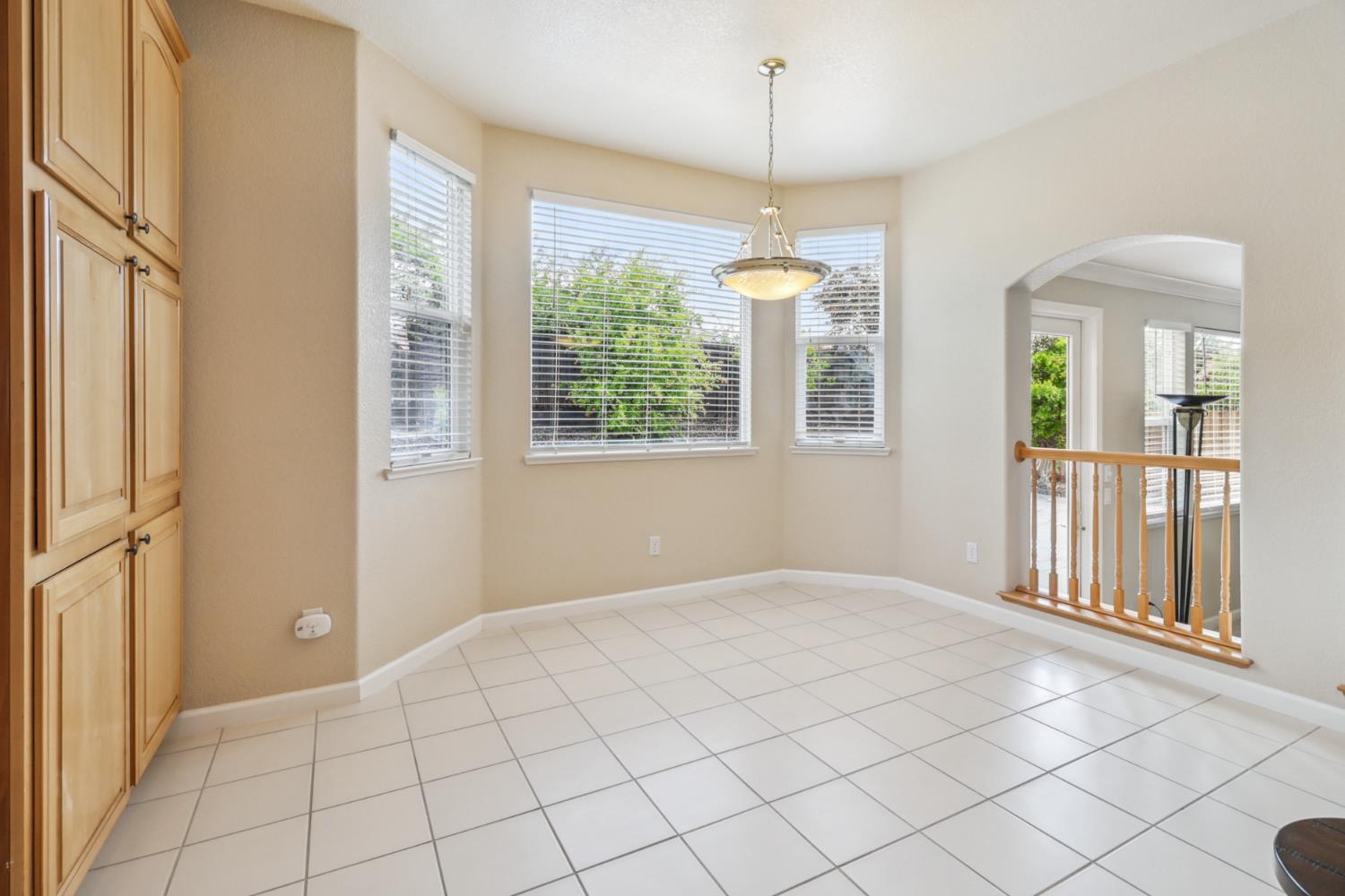 Detail Gallery Image 22 of 67 For 2039 Petruchio Way, Roseville,  CA 95661 - 4 Beds | 3 Baths