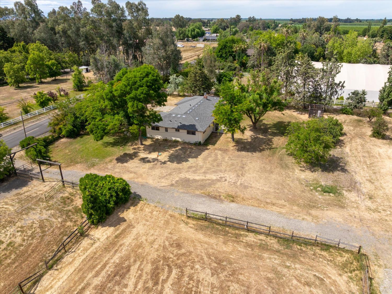 Detail Gallery Image 45 of 56 For 25233 County Road 96, Davis,  CA 95616 - 4 Beds | 2 Baths