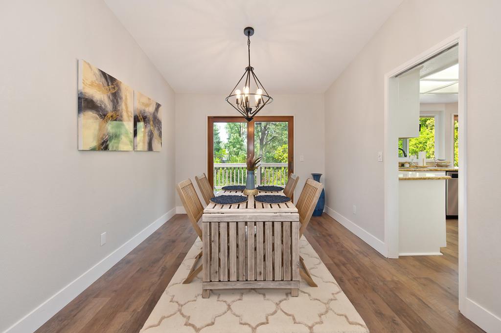 Detail Gallery Image 17 of 58 For 6895 Country Ct, Granite Bay,  CA 95746 - 4 Beds | 3 Baths
