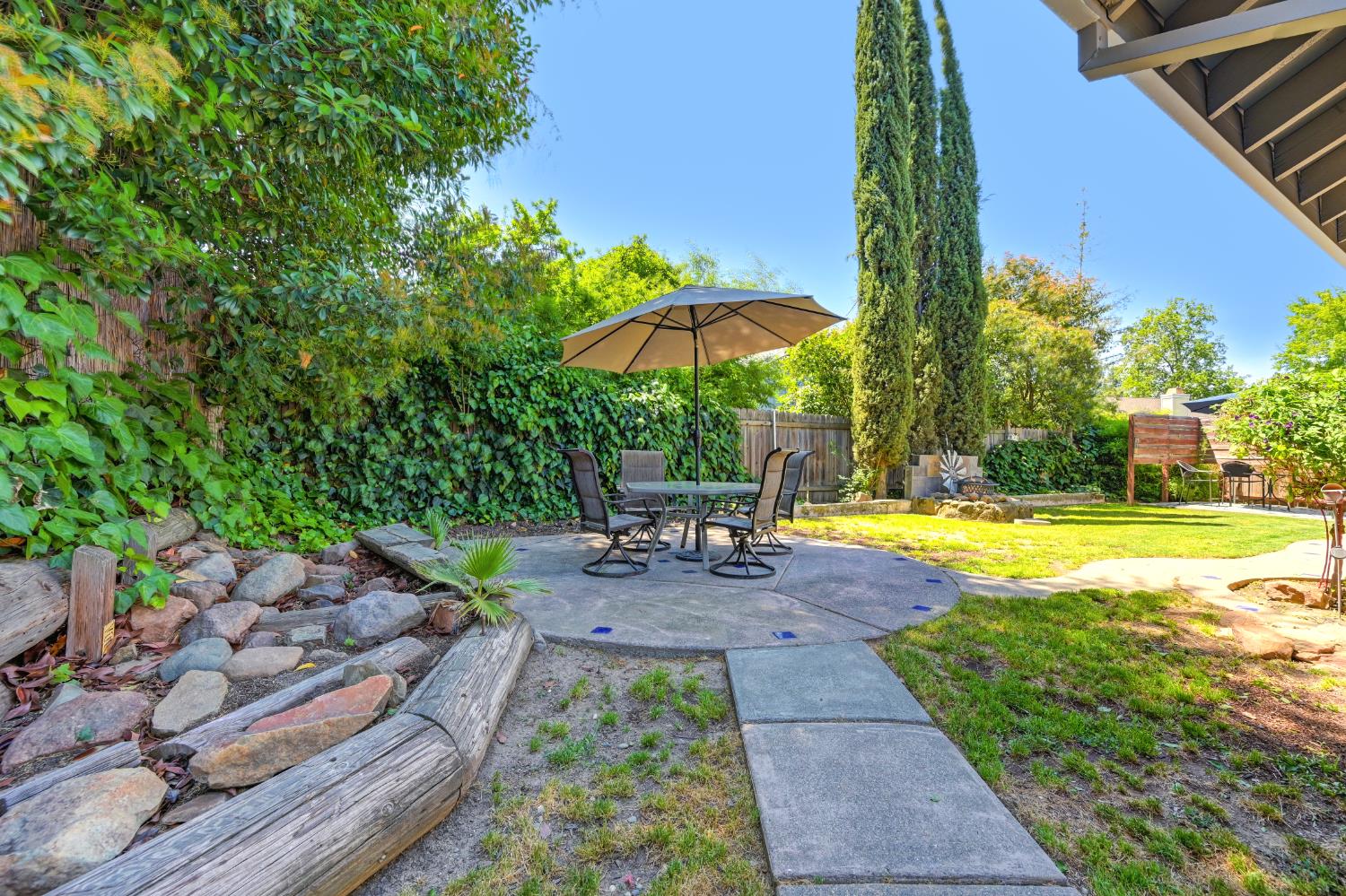 Detail Gallery Image 29 of 33 For 6546 Skyview Dr, Orangevale,  CA 95662 - 4 Beds | 2 Baths