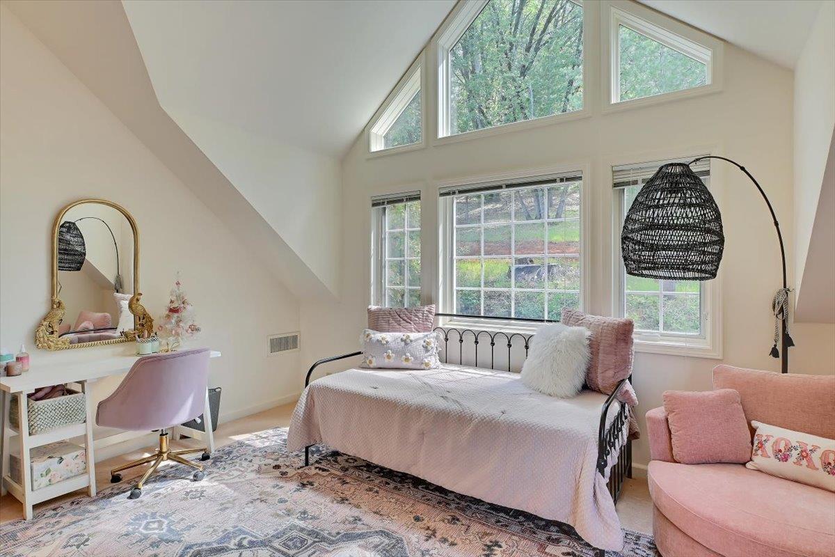 Detail Gallery Image 44 of 77 For 14833 Quail Pointe Ln, Grass Valley,  CA 95945 - 3 Beds | 3/1 Baths