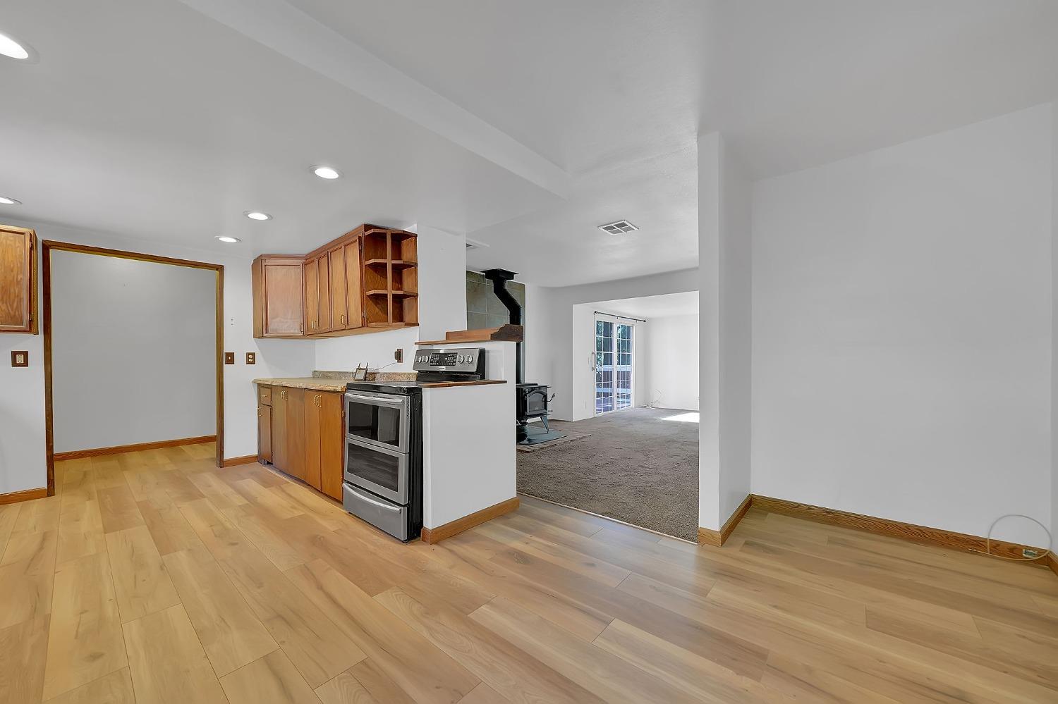 Detail Gallery Image 5 of 37 For 16565 Prospect Pl 116, Pioneer,  CA 95666 - 3 Beds | 2 Baths