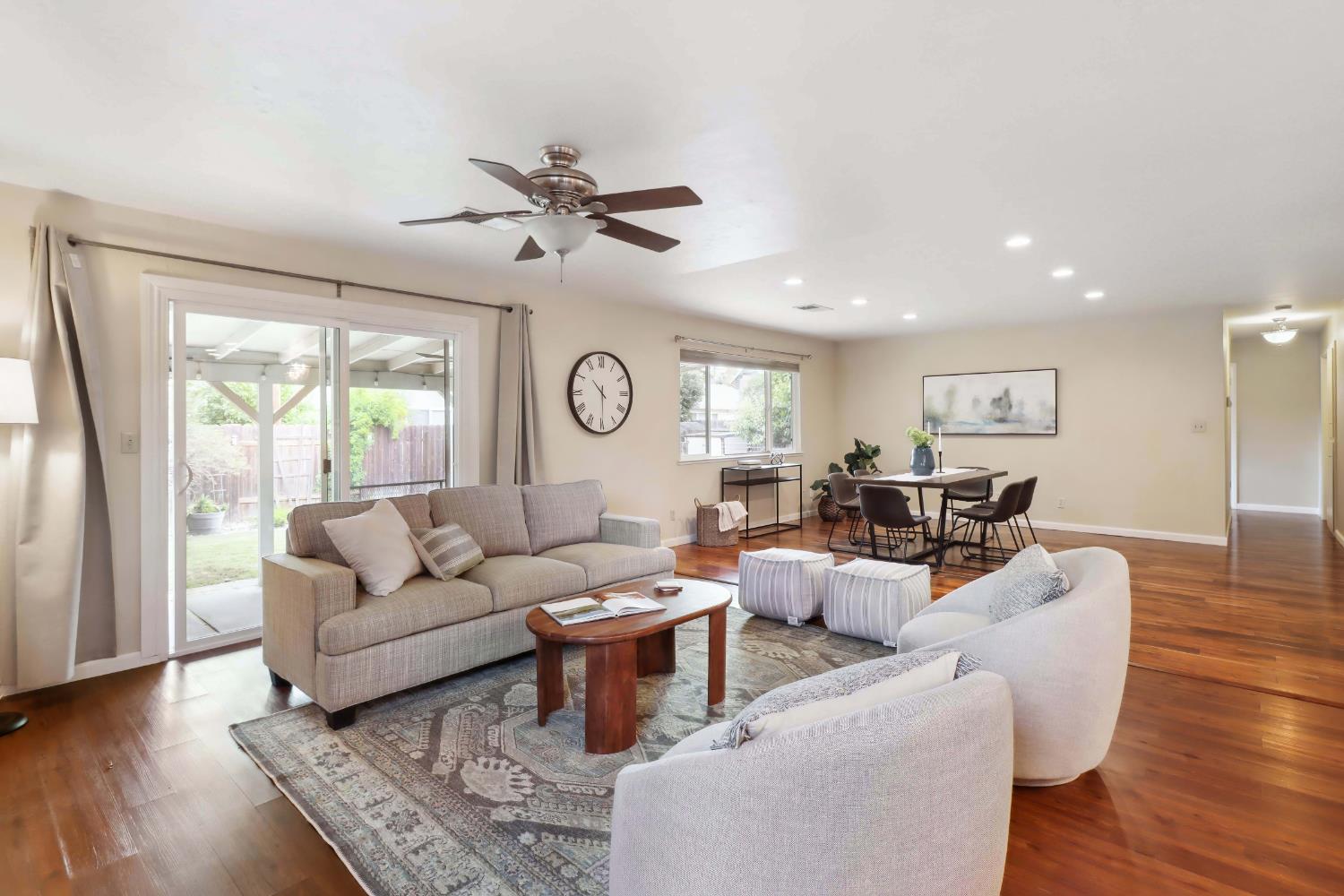 Detail Gallery Image 12 of 49 For 1614 Clemson Dr, Davis,  CA 95618 - 2 Beds | 2 Baths