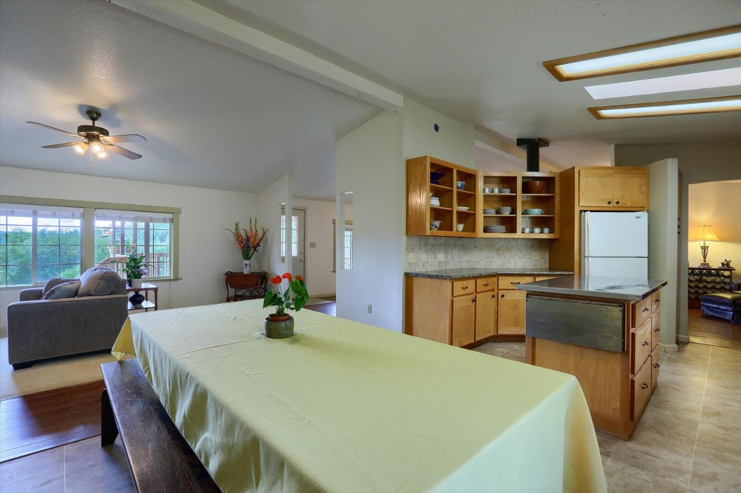 Detail Gallery Image 19 of 65 For 18386 Piper Ln, Penn Valley,  CA 95946 - 3 Beds | 2 Baths