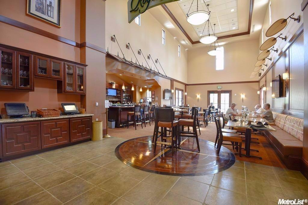 Detail Gallery Image 38 of 41 For 2832 Rockaway Ln, Sacramento,  CA 95835 - 2 Beds | 2 Baths