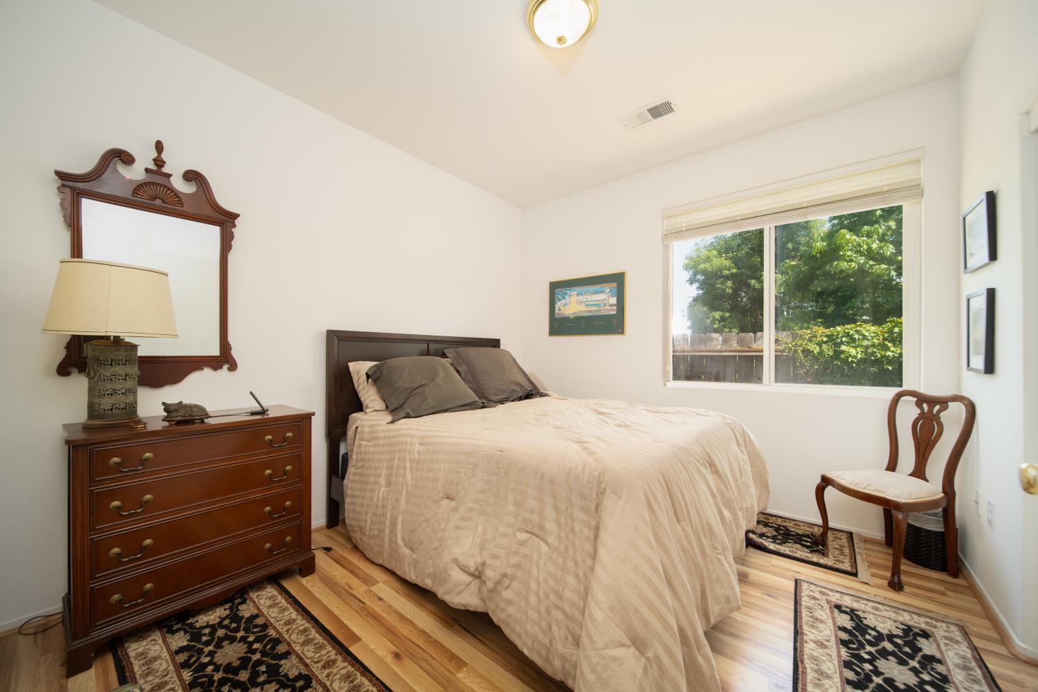 Detail Gallery Image 14 of 18 For 301 Nutcrest Ct, Oakdale,  CA 95361 - 3 Beds | 2 Baths